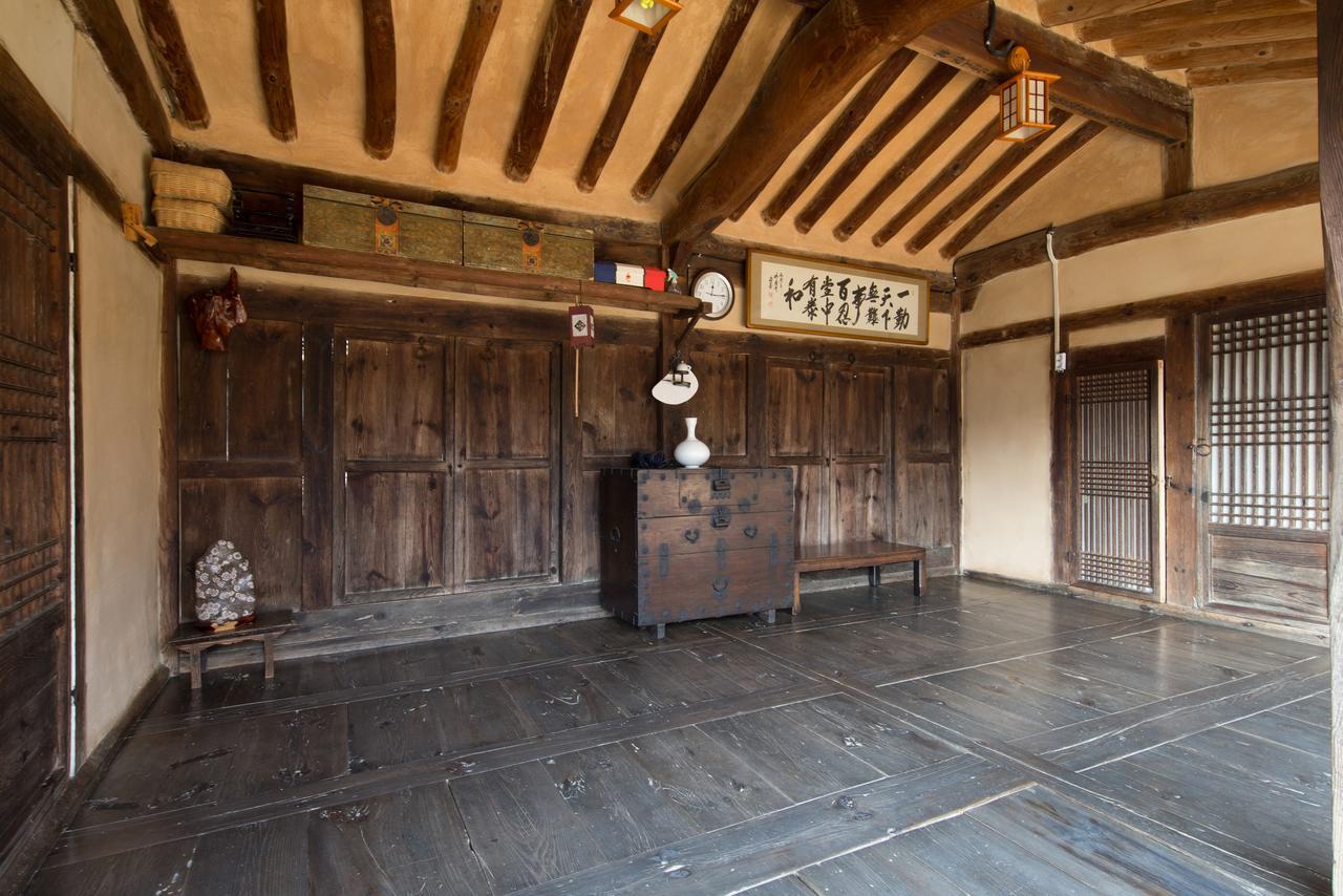 Chalbanggong Jongtaek Hotel Cheongsong Exterior photo